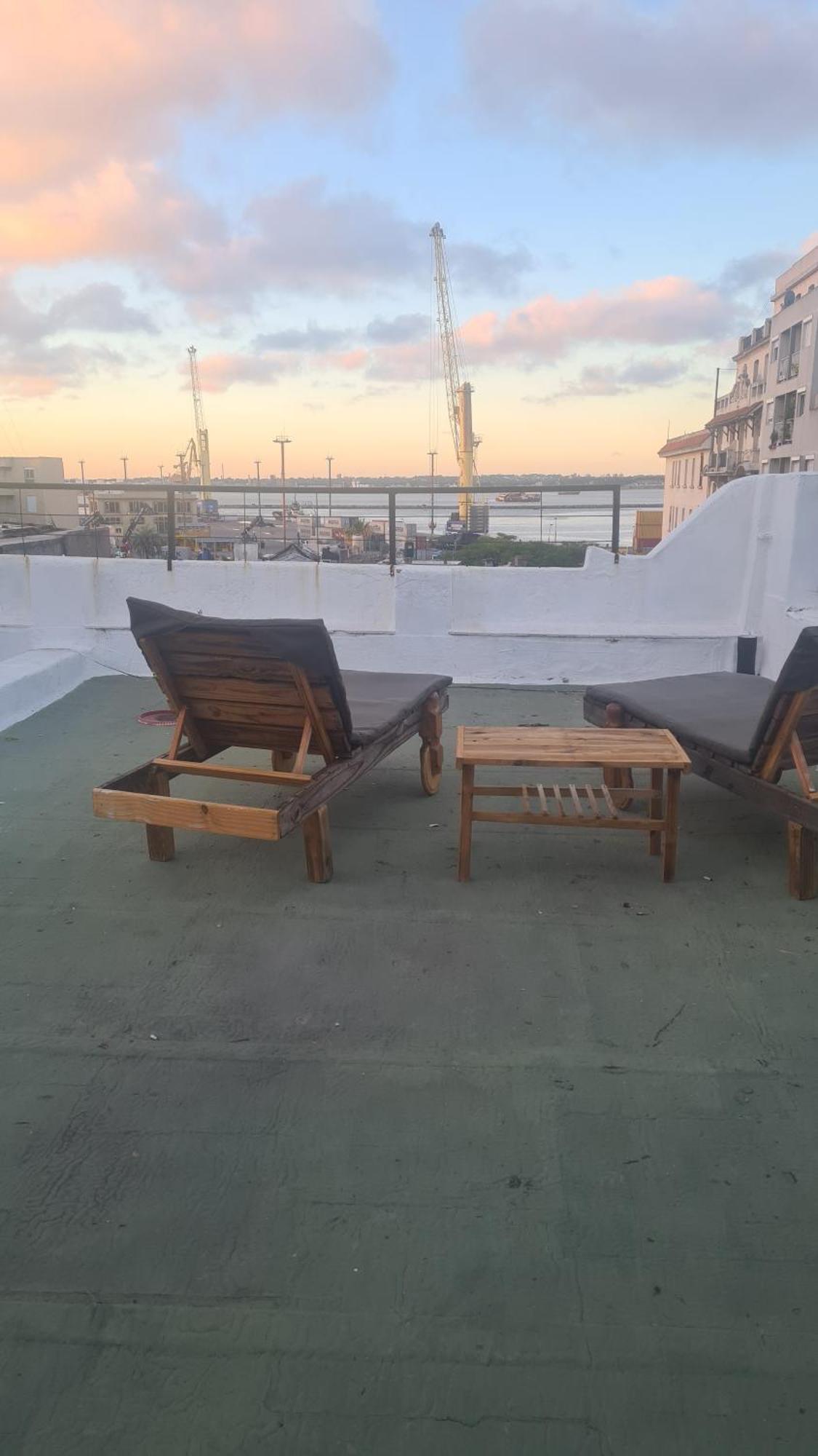 Montevideo Port Hostel Zewnętrze zdjęcie