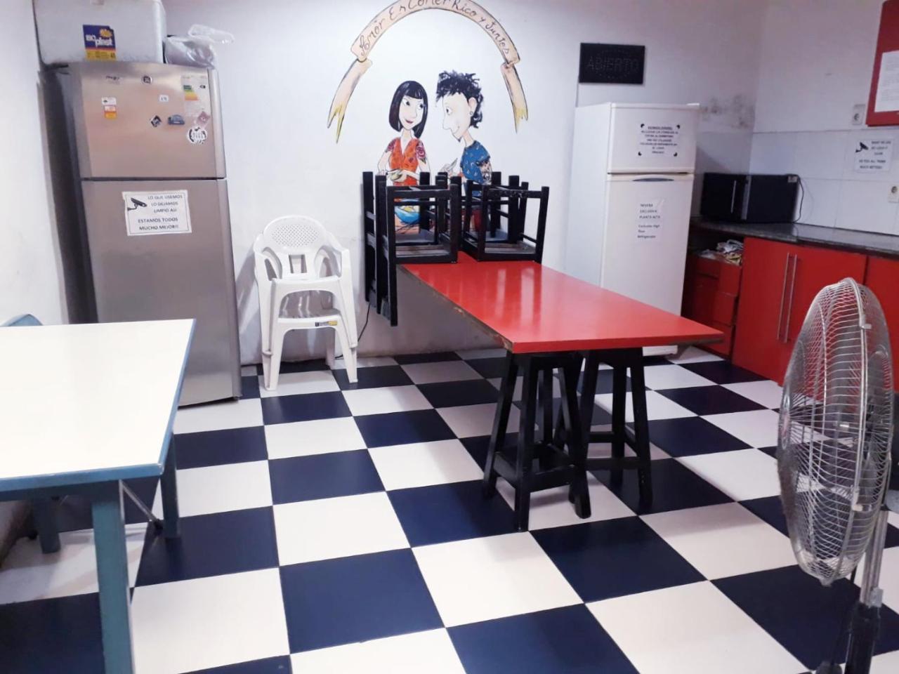 Montevideo Port Hostel Zewnętrze zdjęcie